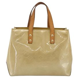 Bolsa Reade Monogram Vernis PM da Louis Vuitton Bege