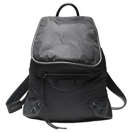 Mochila de nylon acolchoada clássica Balenciaga Preto