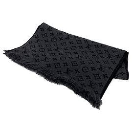 Grau Wollschal von Louis Vuitton Braun