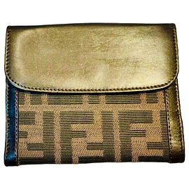 Cartera Fendi Zucca Castaño