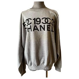 Sweatshirt Chanel gris en coton et acrylique Gris