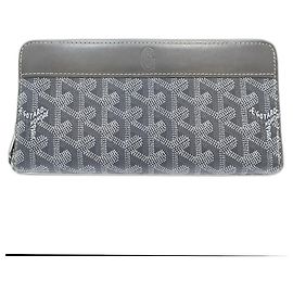 Goyard Matignon GM Round Zip Long Wallet in Gray Brown