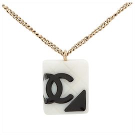 Collana Coco Mark della linea Cambon di Chanel D'oro
