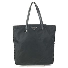 Bolso tote con placa de logo triangular Prada Negro