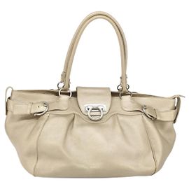 Bolsa Gancini de couro Salvatore Ferragamo Dourado