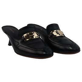 Salvatore Ferragamo Ferragamo Elodye Logo Absatzmules aus schwarzem Leder Schwarz