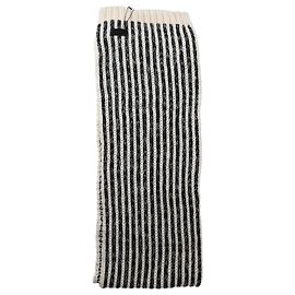 Saint Laurent Häkelstrickschal aus schwarzer und weißer Wolle Schwarz