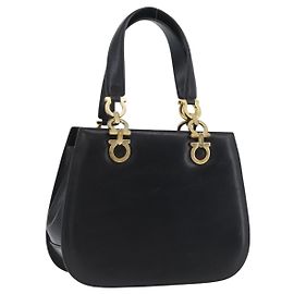 Borsa a mano Gancini in pelle nera e oro Salvatore Ferragamo Auth ARZ224 Nero D'oro