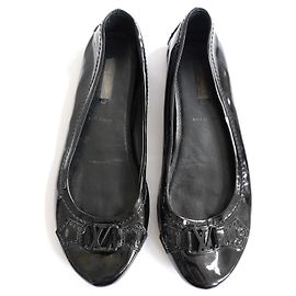 Louis Vuitton Oxford Black Patent Leather Ballet Flats Black