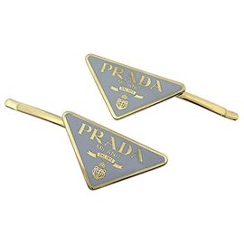 Grampo de cabelo com logo Prada Marrom
