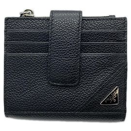 Portafoglio compatto triangolare Vitello Micrograin di Prada Nero
