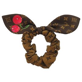 Scrunchie Monogramma Ciliegia Takashi Murakami di Louis Vuitton Marrone