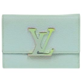 Cartera Compacta Capucines de Louis Vuitton Azul