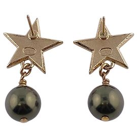 Orecchini a perla stella Coco Mark A17C di Chanel D'oro Verde