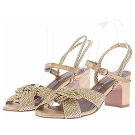 Autre Marque Sandales ouvertes à talons Doré