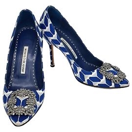 Manolo Blahnik Satin Shoes Blue