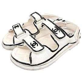 Chanel Velcro Sandalen Weiß
