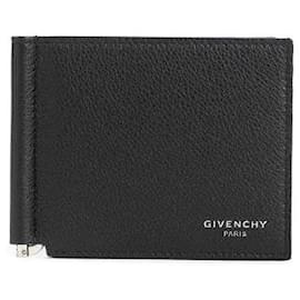 Givenchy Grain Leather Clip Wallet Black