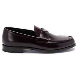 Prada Mocassins de couro escovado Marrom