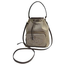 Prada Borsa a secchiello piccola in jacquard con logo Marrone