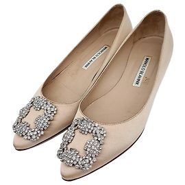 Sapatilhas de cetim Manolo Blahnik Marrom