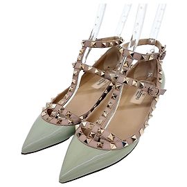 Lack Rockstud Ballerinas von Valentino Grün