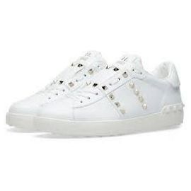 Valentino Baskets Rockstud Untitled BHS Blanc