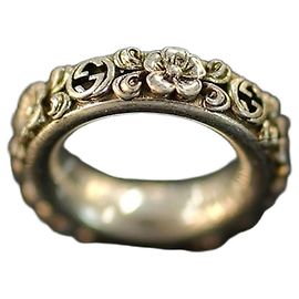 Gucci Anillo de plata floral Plata