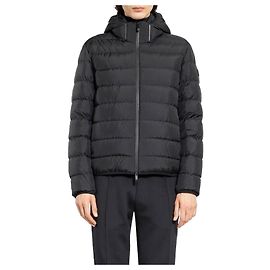 Moncler Jeluz Short Down Jacket Black
