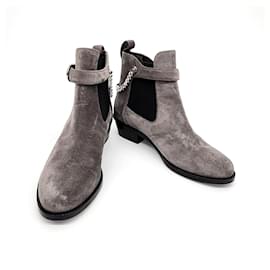 Salvatore Ferragamo Botas de tornozelo Ferragamo Marrom