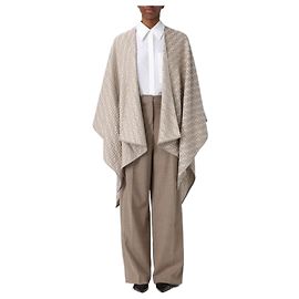 Fendi Poncho Marrom