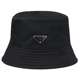 Prada Chapéu bucket em Re-Nylon preto e prata com logo triangular Preto