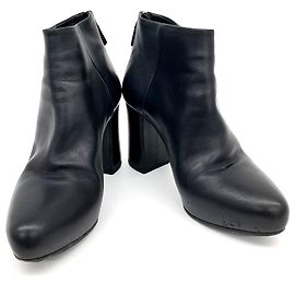 Botines Prada Negro