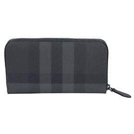 Burberry Check Leather Zipper Round Wallet Brown