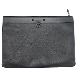 Louis Vuitton Pochette Discovery GM Monogram Shadow Marron