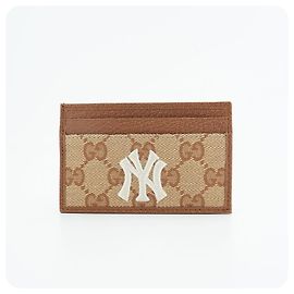 Gucci Tarjetero de cuero Shima negro Castaño