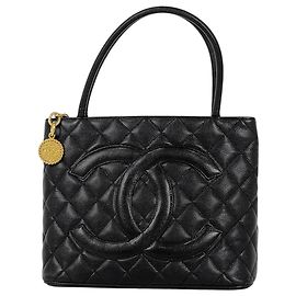 Borsa Tote Reissue di CHANEL Nero