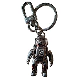 Autre Marque Louis Vuitton Astronaut Keychain Silvery Metal Silvery