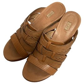 Sandales compensées UGG Melinda Marron
