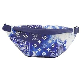 Bumbag Discovery PM em lona Monogram Louis Vuitton Azul