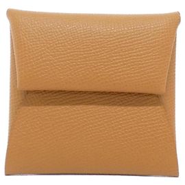 Monedero Bastia de Hermès en cuero Epsom dorado Dorado