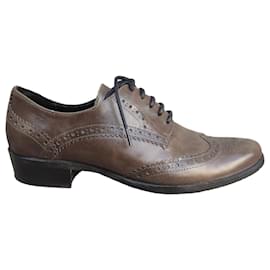 Derbies Minelli in pelle marrone Marrone