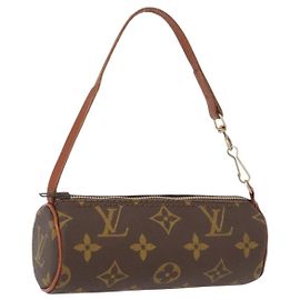 LOUIS VUITTON Pochette Papillon Monogramma LV Auth 173023A Monogramma