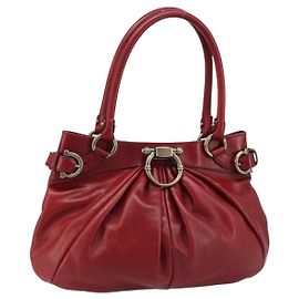 Sac à main Gancini en cuir rouge Salvatore Ferragamo Auth ARZ205 Rouge