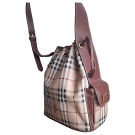 Borsa a secchiello Burberry Nova Check in pelle e tela Marrone Beige