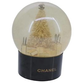 Globo de neve Chanel Christmas Tree Shopper Branco