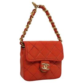 Chanel Mini Matelassé Charm Arancione