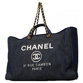 Borsa a spalla Chanel Deauville con catena Blu navy