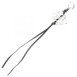 Accesorio Charm Anagram Loewe Negro Plata