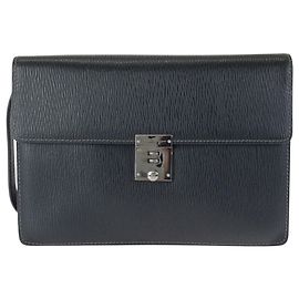Pochette en cuir noir Salvatore Ferragamo Noir